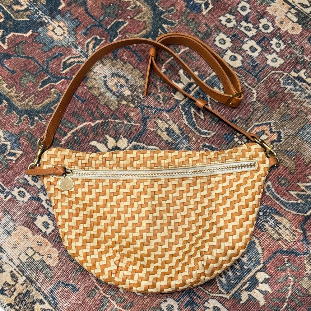 Clare V. Grande Fanny Woven Zig Zag in Cream/Natural